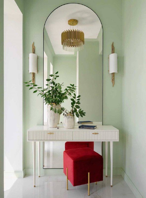 Современная классическая мебель, оживленная цветом в доме для семьи с двумя детьми Автор Екатерина Митрофанова фото Максим Максимов - изображение 2 - современная, классическая, мебель