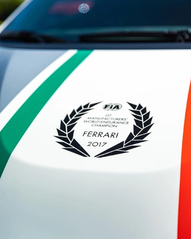 Ferrari 488 Pista Piloti 6