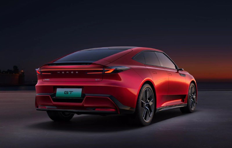 Honda GT — электролифтбек с двумя дизайнами 4