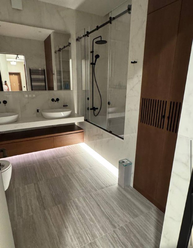 Ну и покажу первые фото по окончанию стройки по этому проекту. Мы пришли буквально в пещеру нулевых все в декоративной штукатурке под камень и лаби... - изображение 5 - покажу, первые, фото