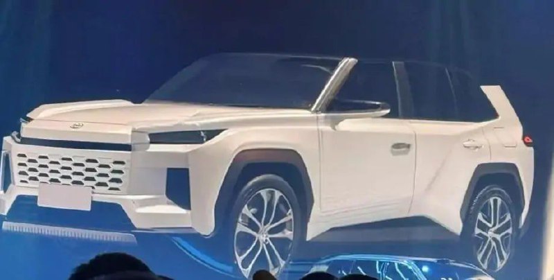 Раскрыта внешность Toyota RAV4 нового поколенияКроссовер продемонстрировали на з