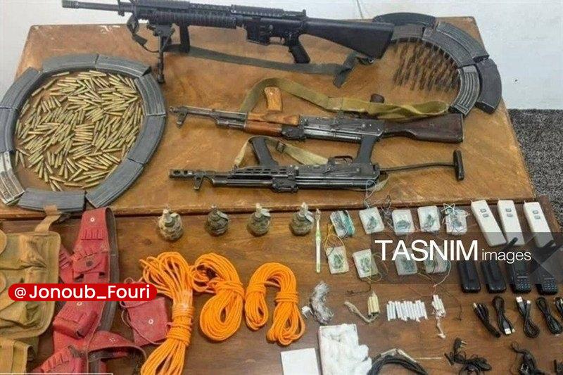 جنوب فوری: ضربه اطلاعات سپاه به تروریست‌ها در سیستان و بلوچستان🔹یک تروریست دیگر دستگیر شد.🔹پس از یک هفته اشراف اطلاعاتی دقیق در تعق
