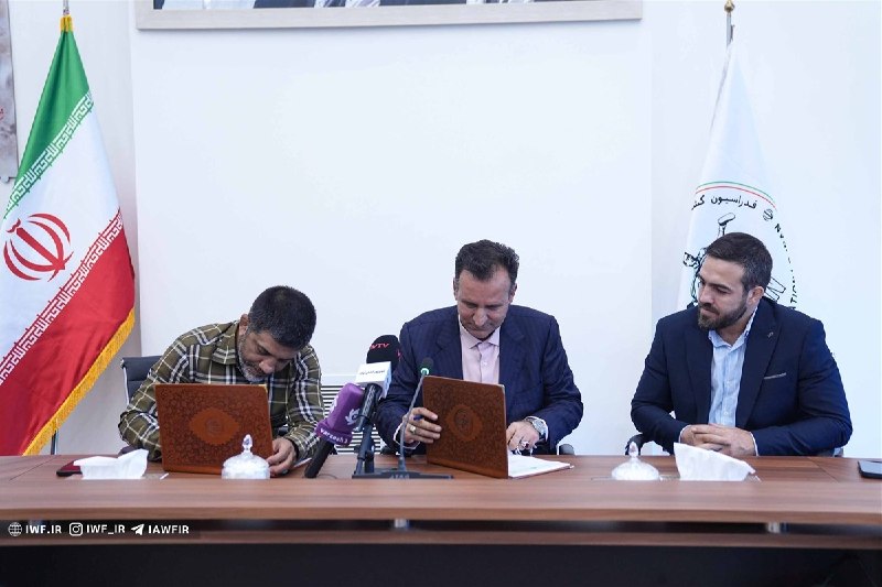 اخبار کشتی (iwf.ir): در مراسم تفاهم‌نامه فدراسیون کشتی و شهرداری شهریار مطرح شد؛دبیر: اقدام شهرداری شهریار در توسعه ورزش باید الگوی سایر شهرد
