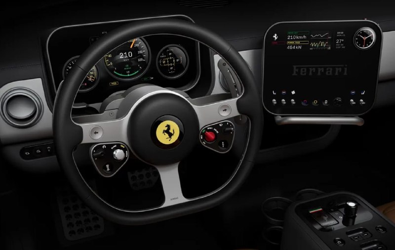 Глава Ferrari объяснил переход на сенсорное управление