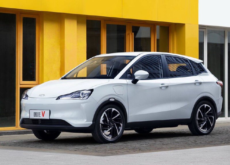 Китайская Neta Auto закрывается: продажи рухнули, магазины опустели 5