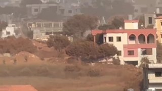 הרגע שבו ביצע הכיבוש פעולת הפצצה עם חומרי נפץ בעיירה "זאתאר א-שרקייה" בדרום לבנון, אחר הצהריים.