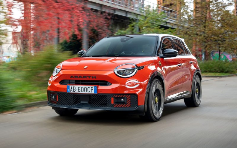 Abarth готовится к возвращению ДВС после провала э...