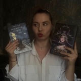 книжная меланхолия 𝟙𝟠₊