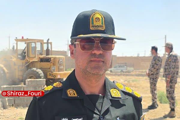 شیراز فوری - فارس: اجرای حکم قضایی و پلمب پنج باغشهر غیرمجاز در شیراز🔹فرمانده یگان حفاظت از اراضی ملی ادارهکل راه و شهرسازی فارس از اجرای