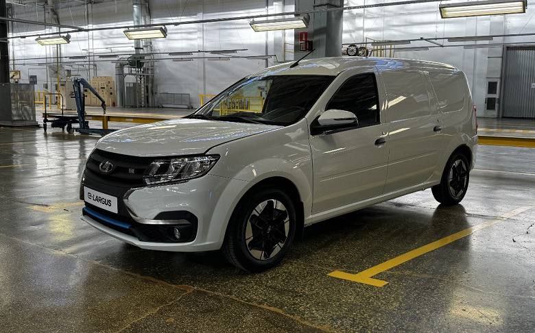 ЧЗХ: Lada e-Largus обойдется в 3 млн рублей — это цена за базовую комплектацию с