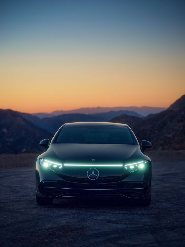 Mercedes-Benz сворачивает производство флагманского электрседана EQS