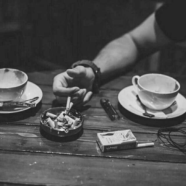 ❤عَِشَِـَِقَِ مَِــَِاَِنَِدَِگَِــاَِرَِ❤: بعد از تــوزود به زود میمیــرَم ... زود به زود پیــر میشوم ... گـاهی اما لابه لایِ ایـن زود به زودهـا ... دیر به دیر زند