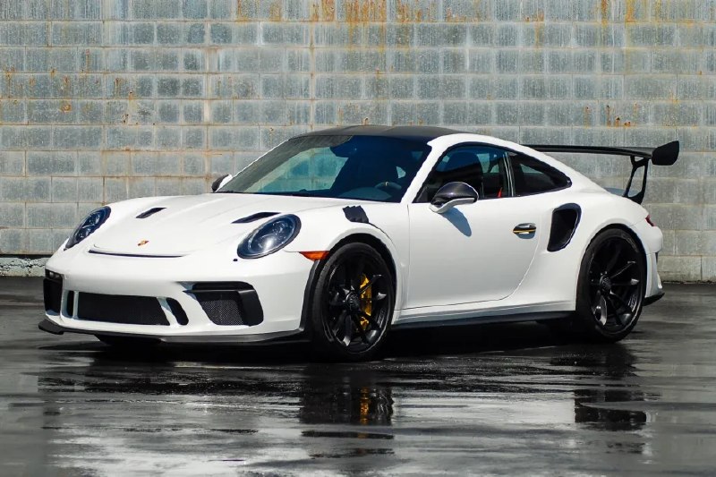 Вы слышали о Porsche, который за 6 тысяч миль не потерял ни грамма драйв-экстаза