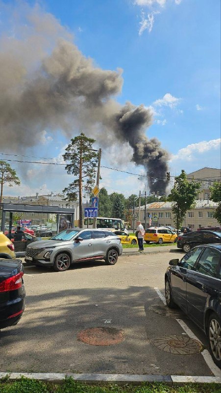 One of the buildings at Roscosmos' main research institute, TsNIIMash, is on fire in Korolyov, Moscow region.