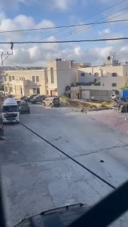 כוחות הכיבוש הסתערו על כמה אזורים בעיר חברון מאז שעות הבוקר.