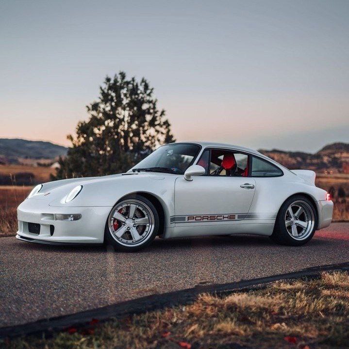 Porsche 911 Gunther Werks 400R Sport Touring