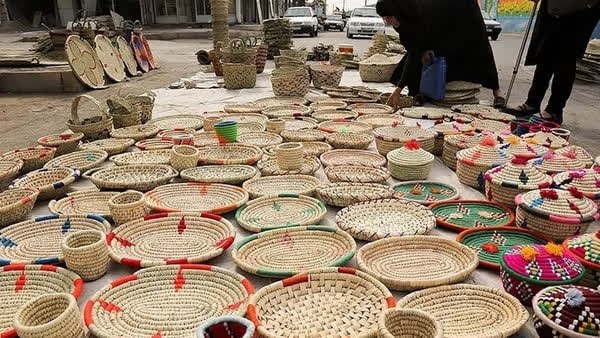کانال اخبار استان زنجان: بازار دائمی برای عرضه تولیدات مددجویان زنجانی راهاندازی میشود🔹مدیرکل کمیته امداد استان زنجان، از پیگیری برای راهانداز