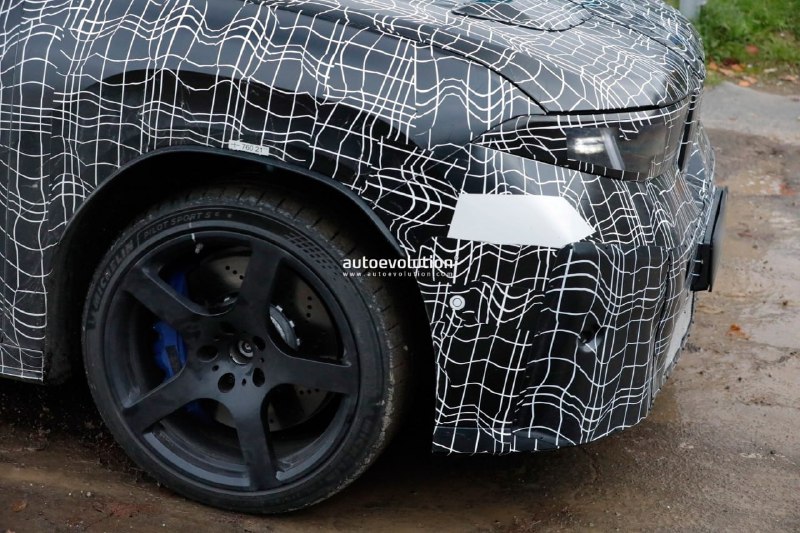 BMW тестирует 1000-сильный iX3 M 2