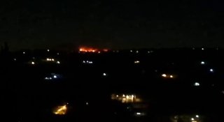 הפצצה ענקית בבית יהון; שריפות נמשכות בעיירה