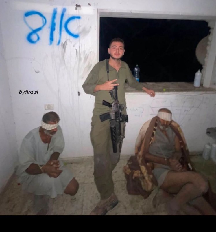 صورة جديدة للمسنين الفلسطينيين قبل إعدامهما في بيت لاهيا