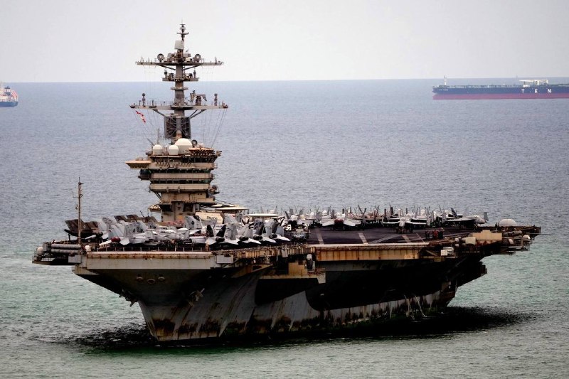 — 🇺🇸/🇮🇷 חדש: אחרי יותר מ-9 חודשים בים, כשהאספקה נגמרה לצוות ועשרות ניסיונות התאבדות, USS אברהם לינקולן…
