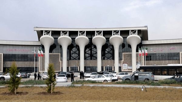 آخرین خبر اردبیل: برنامهریزی برای حرکت قطار ۴ ستاره در مسیر اردبیل - مشهد🔹مدیرکل راه آهن منطقه شمالغرب کشور: در ادامه قطارهای چهارستاره