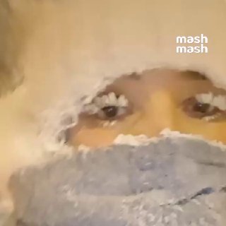 -56° ударило в Якутии — это самая низкая температура на Земле прямо сейчас. По данным Mash, в посёлке Тикси жители борются со стихией третьи сутки — из-за мощной пурги закрыты школы и детские сады.В ближайшие дни синоптики обещают температуру до -60° — сне