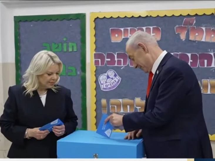 נתניהו קורא למצביעי הימין לתמוך בליכוד ואומר שהוא הצביע כעת