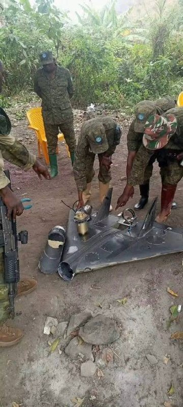 اخبار جنگ ایران امریکا: 🇷🇼🇨🇩 یک پهپاد انتحاری متعلق به رواندا توسط ارتش کنگو در نزدیکی شهر مولیمای واقع در منطقه کیوو جنوبی، سرنگون شد.🟢خرید فیل