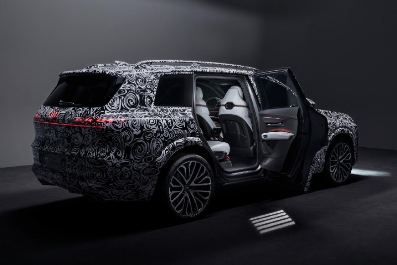 Audi готовит гигантский Q9 — самый большой и роскошный кроссовер в истории бренда. 2