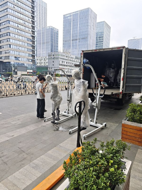 第一眼，吓我一跳