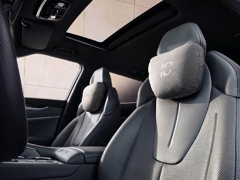 Geely выпустила юбилейный кроссовер Cityray — в Китае цены стартуют от 960 тысяч рублей. 2