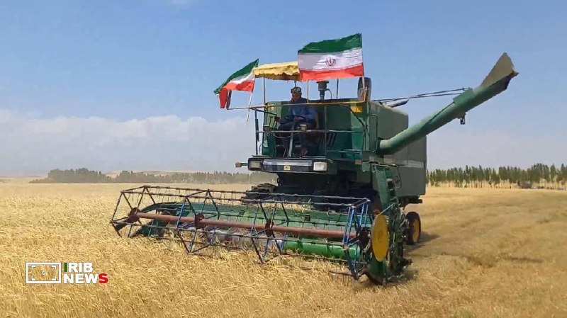 خبرگزاری صداوسیما آذربایجان شرقی / شبکه سهند: رشد ۳.۴۵ درصدی ناوگان تراکتورهای کشاورزی آذربایجان شرقیرئیس سازمان جهاد کشاورزی آذربایجان شرقی از افزایش ۳.۴۵ درصدی تعدا