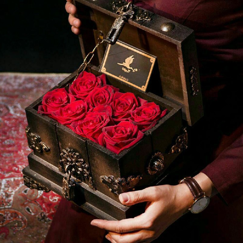 میانادان نه خبر 💯: 🌹گاهی❤️دلگرمی يک دوست🌹چنان معجزه می كند❤️گویی🌹خدا در زمين كنار توست❤️جاودان باد🌹سايه دوستانی که❤️شادی را علتند نه شريك🌹و