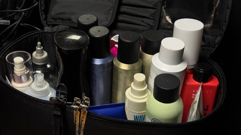 На базе мои любимые продукты на все случаи жизни:— Лаки FANE— Сухой шампунь Maria Nila— Текстуризатор DS — Флюид Frameci— Термозащита без фиксации Davines— Крем TIGI Afterparty— Крем Real SheaНа базе мои любимые продукты на все случаи жизни:— Лаки FANE— Сухой шампунь Maria Nila— Текстуризатор DS — Флюид Frameci— Термозащита без фиксации Davines— Крем TIGI Afterparty— Крем Real Shea