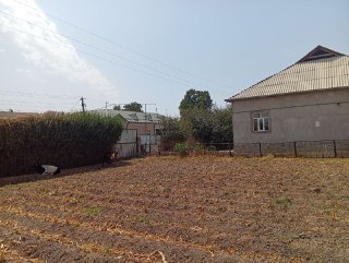 Участка сотилади