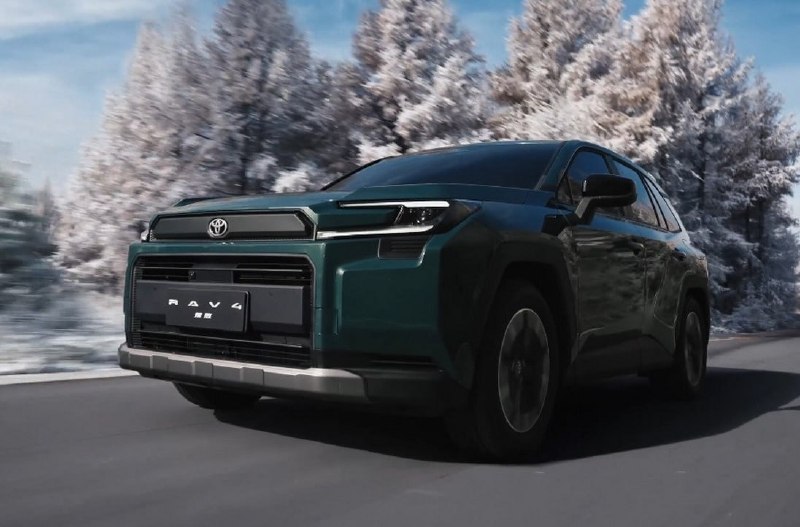 В Китае представили новый Toyota RAV4 с обычным ДВС 5