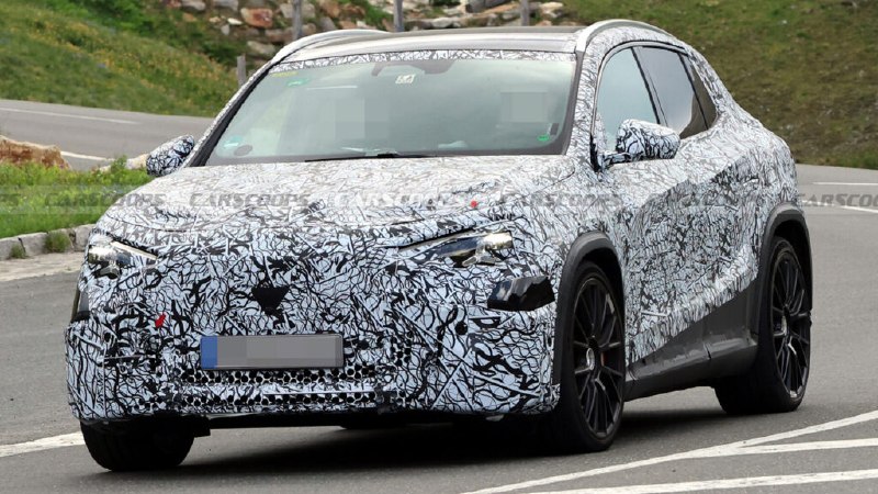Друзья, а вы заметили, как Mercedes-AMG снова играет в прятки с дизайном? После 