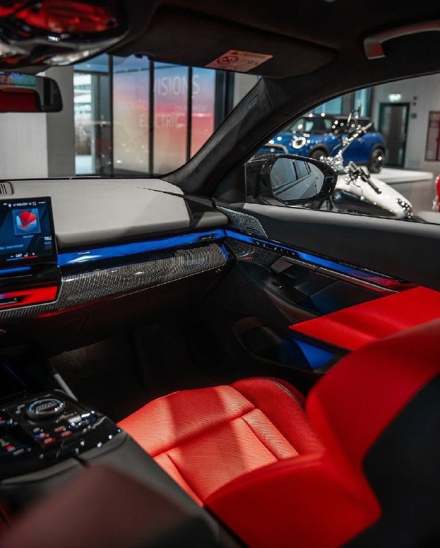 BMW M5 G90 5