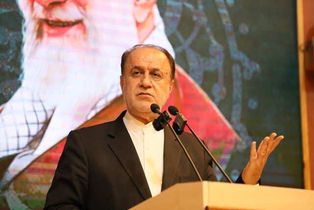 خبرهای مهم فوری سپاه پاسداران🇮🇷: 🔻حاجیبابایی: هر کسی به اقتصاد ایران حمله کند، اقتصادش در منطقه هدف قرار میگیردنایب رئیس مجلس:▪️محاصره اقتصادی یعنی حمل