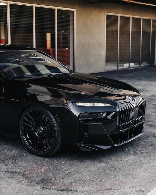 BMW i7 G70