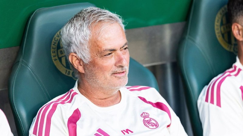 RealMadridFarsi: خاویر آزنار: مورینیو مری پاپینز نیست🟡استیو جابز در سال ۱۹۹۵ یک جمله معروف درباره مایکروسافت گفت: «تنها مشکل مایکروسافت ا