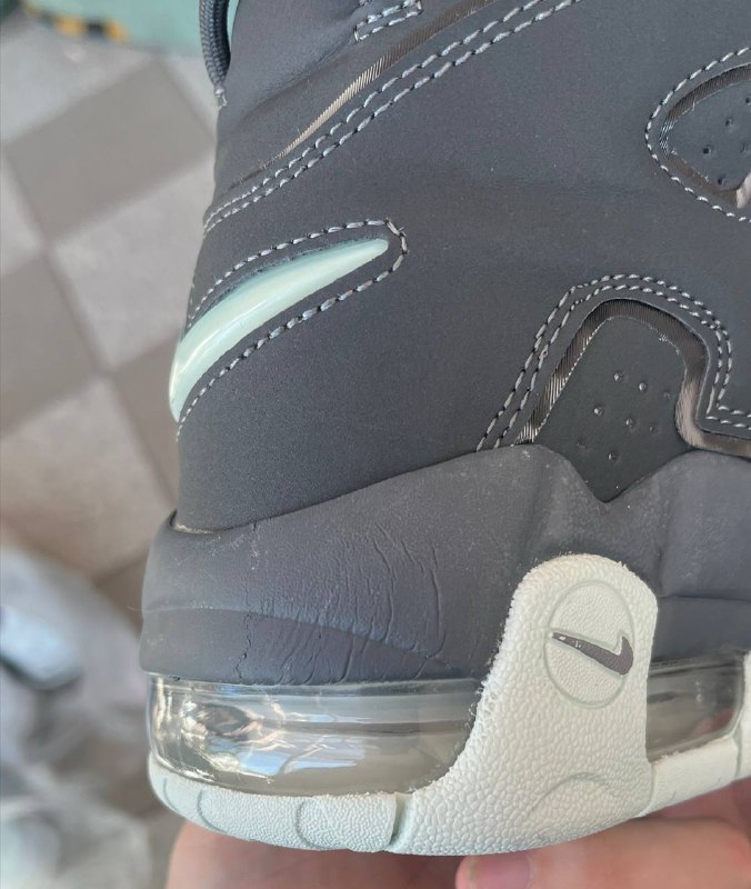 Nike Nike Air More Uptempo Dark Smoke Grey
