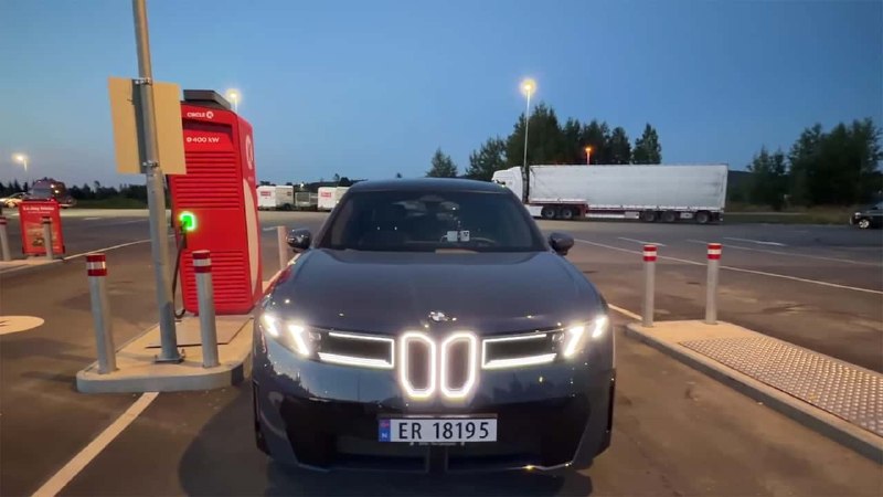 Сегодня мы обсуждаем любопытную новость об электрическом кроссовере BMW iX3 🏎. 