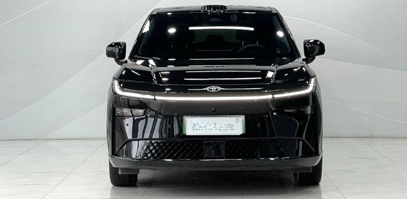 Toyota Bz3x фото 3