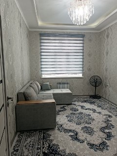 Сдаётся 2-х комнатная квартира азия хаус 5-этаж