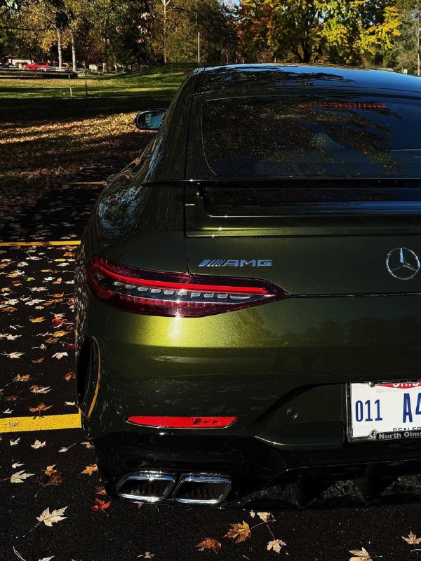Mercedes AMG GT 63 9