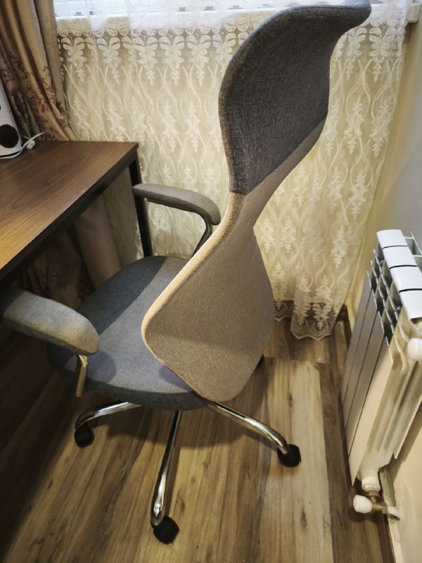 Продам офисный стул — фото 1