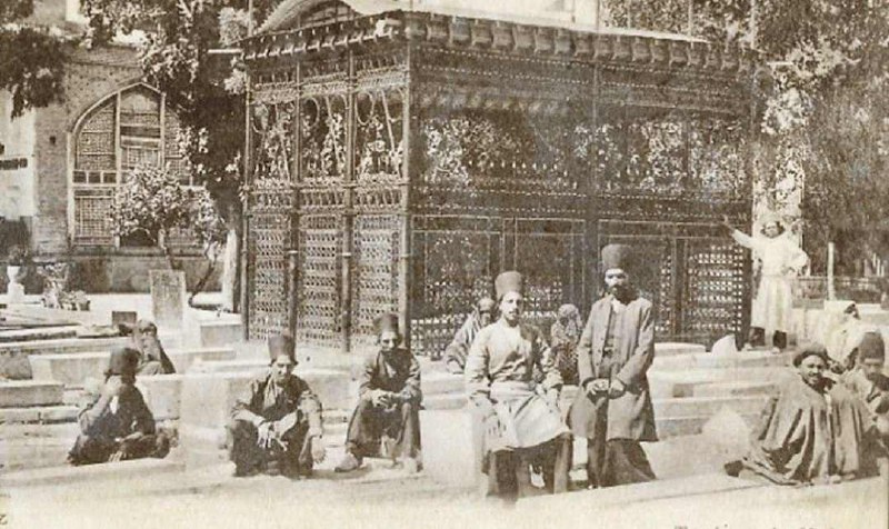 دنیای قدیم(تاریخی نوستالژی): آرامگاه حافظ در شیرازدوره قاجار@Oldonya