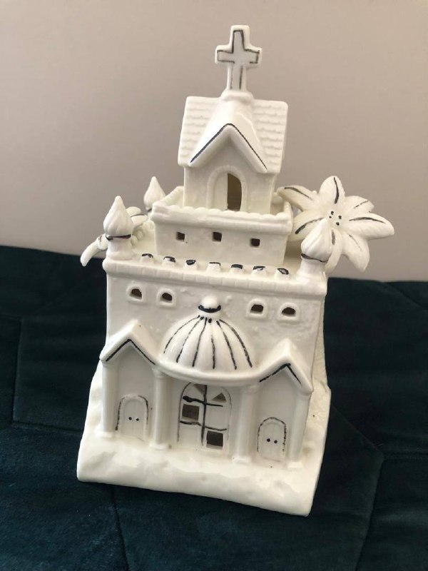 Home sale 🛍️: 🏡✨ کلبه سرامیکی جای وارمر🕯️ یه دکوری کوچیک و دلبر 💰 قیمت : ۱,۵۰۰,۰۰۰ تومان